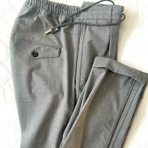 Eleventy men’s grey jogger size 32